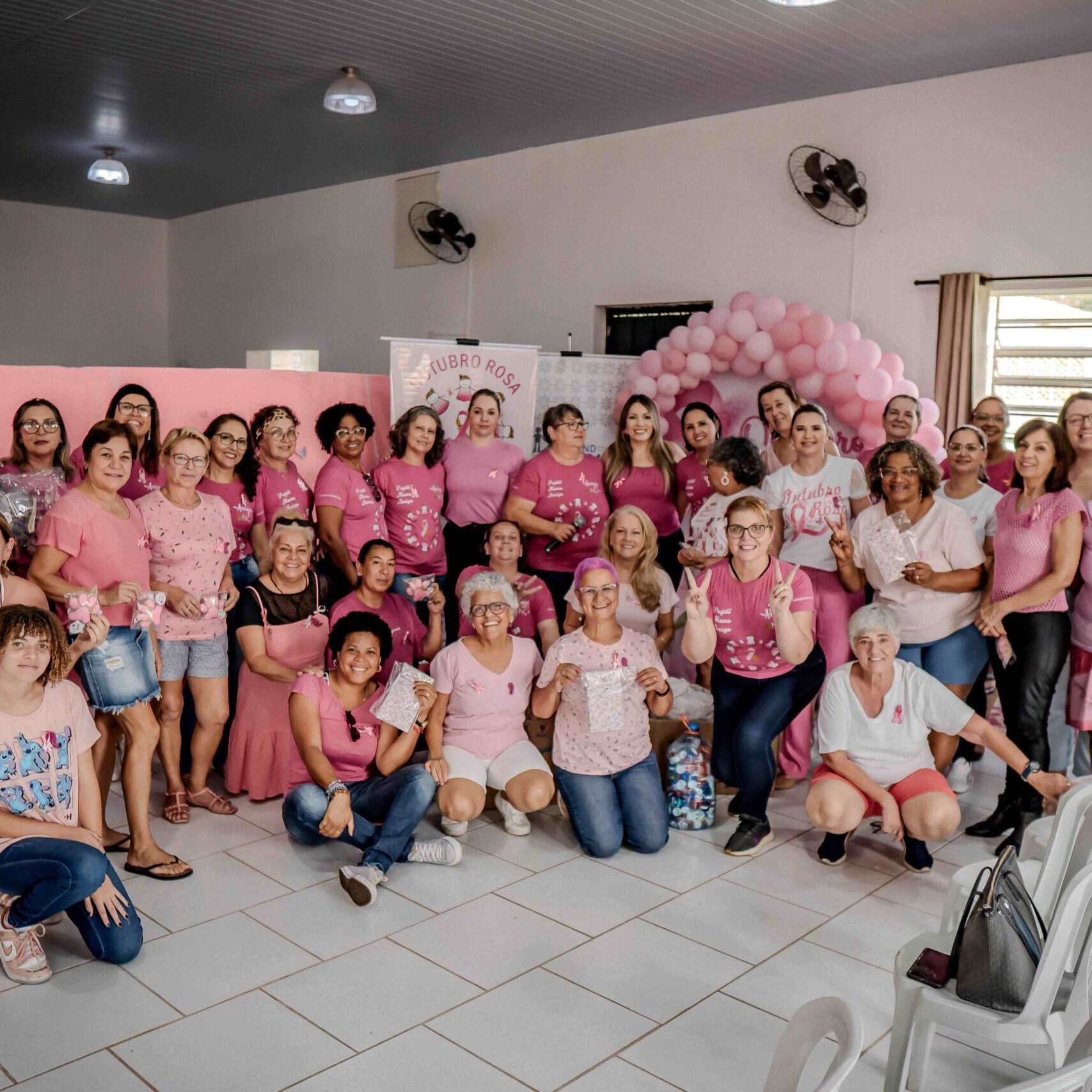 Grupo Amigas da Onça fez relatos emocionantes e falou sobre importância de medidas de prevenção e autocuidado - foto: Tiago Stoco