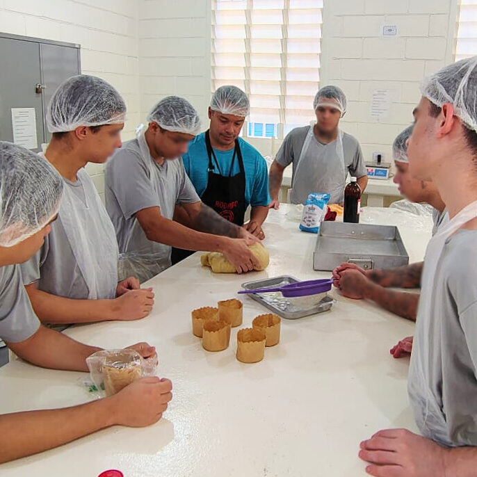 A iniciativa realçou o simbolismo do alimento como parte das comemorações natalinas - foto: Divulgação