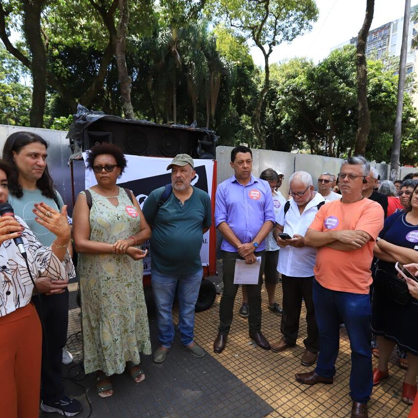 Será contra os ataques do governador Tarcísio de Freitas ao magistério paulista; dia 21 de março, às 16h, na Praça da República - foto: Divulgação